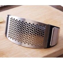 Presa usturoi SIKS® manuala, curbata, maner ergonomic, inox