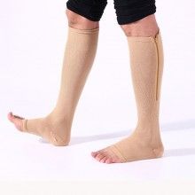 Sosete SIKS® cu fermoar pentru stimularea circulatiei, culoarea bej, marimea S/M Sosete SIKS® cu fermoar pentru stimularea circulatiei, culoarea bej, marimea S/M