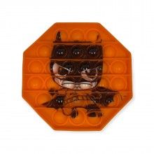 Jucarie senzoriala SIKS® cu bule de silicon, antistres, forma octagonala, model Batman, portocaliu