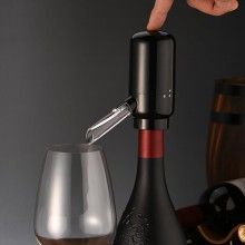 Dispenser automat pentru sticla de vin SIKS®, aerator electric, negru