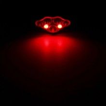 Lanterna frontala SIKS® cu acumulator 8 LED-uri, 13.000 lumeni, 6 niveluri de luminozitate albă,1 mod intermitent roșu tip SOS Lanterna frontala SIKS® cu acumulator 8 LED-uri, 13.000 lumeni, 6 niveluri de luminozitate albă,1 mod intermitent roșu tip SOS