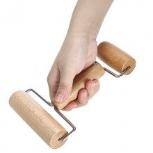 Sucitor EDAR Pentru Intins Aluat, Neted, Tip Rola, Maro, 2 Capete Din Lemn,18x11x6 cm