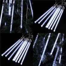 Instalatie de Craciun SIKS Tip Turturi Meteor, 80 cm, 8 Tuburi X 36 LED, 288 LED-uri, Fir Transparent, Lumina Alb Rece Instalatie de Craciun SIKS Tip Turturi Meteor, 80 cm, 8 Tuburi X 36 LED, 288 LED-uri, Fir Transparent, Lumina Alb Rece