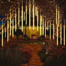 Instalatie de Craciun EDAR, Turturi Luminosi tip Meteori, 8 x 80 cm, Fir Transparent, Lumina Alb Cald, 288 LED-uri Instalatie de Craciun EDAR, Turturi Luminosi tip Meteori, 8 x 80 cm, Fir Transparent, Lumina Alb Cald, 288 LED-uri
