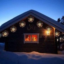 Instalatie De Craciun EDAR, 500 LED, 5 Tip Focuri De Artificii Decorative, Panou Solar, 8 Moduri De Iluminare, Lungime 5m, Al... Instalatie De Craciun EDAR, 500 LED, 5 Tip Focuri De Artificii Decorative, Panou Solar, 8 Moduri De Iluminare, Lungime 5m, Al...