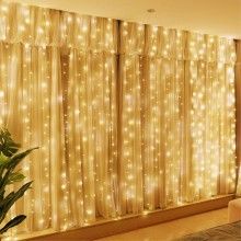 Instalatie De Craciun SIKS, 3 M X 2 M, Model Plasa USB, 8 Moduri, Perdea Alb Cald, 300 Leduri, Rezistenta La Apa, Luminozitat...