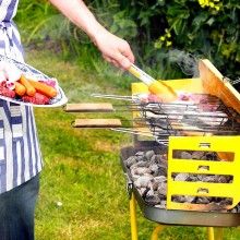 Grill Pentru Frigarui SIKS, Legume, Gratar Mobil, Maner Lemn, Negru Grill Pentru Frigarui SIKS, Legume, Gratar Mobil, Maner Lemn, Negru