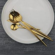 Set Tacamuri Bucatarie SIKS, 24 Piese, 6 Persoane, Maner Auriu Set Tacamuri Bucatarie SIKS, 24 Piese, 6 Persoane, Maner Auriu