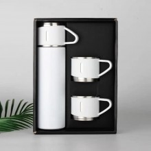 Set Sticla Termos SIKS cu interior din Inox Cu 2 Cani Extra, Cu Perete Dublu, Inchidere Ermetica, Rezistent la Rugina si la S... Set Sticla Termos SIKS cu interior din Inox Cu 2 Cani Extra, Cu Perete Dublu, Inchidere Ermetica, Rezistent la Rugina si la S...