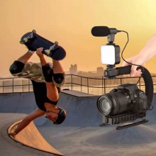 Kit Profesional SIKS De Vlogging Sau Podcast Youtube Cu Telecomanda, Trepied, Lumina LED Si Microfon, Compatibil Cu Aparat Fo...