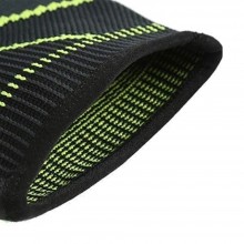 Cotiera Elastica SIKS, Protectie Pentru Cot, Fasa Compresiva, Marime Universala, Negru Cu Verde Cotiera Elastica SIKS, Protectie Pentru Cot, Fasa Compresiva, Marime Universala, Negru Cu Verde