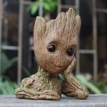 Ghiveci Groot Cel Ganditor EDAR Pentru Flori , Figurina, Gardienii Galaxiei, Decorare Birou, Suport Pixuri, 15cm Ghiveci Groot Cel Ganditor EDAR Pentru Flori , Figurina, Gardienii Galaxiei, Decorare Birou, Suport Pixuri, 15cm