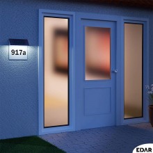 Numar De Casa EDAR Din Inox Cu Iluminare LED, Incarcare Solara, Montare Pe Perete, 19 x 18.5 x 5 cm