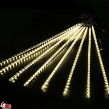 Instalatie De Craciun Tip Turturi Luminosi SIKS, Lungime Turture 50 Cm, 8 Tuburi, Alimentare Priza, Interconectabila, Pentru ... Instalatie De Craciun Tip Turturi Luminosi SIKS, Lungime Turture 50 Cm, 8 Tuburi, Alimentare Priza, Interconectabila, Pentru ...