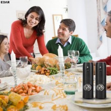 Set 2 x Rasnita Electrica EDAR Pentru Sare, Piper, Condimente, Nivel Macinare Reglabil, Functionare cu Baterii, Suport Inclus... Set 2 x Rasnita Electrica EDAR Pentru Sare, Piper, Condimente, Nivel Macinare Reglabil, Functionare cu Baterii, Suport Inclus...