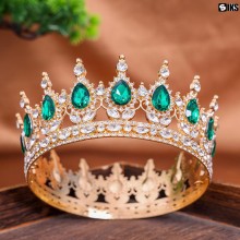 Coroana Pentru Tort SIKS Topper Premium, Coronita Cu Diametru 15.5 Cm, Diadema Rotunda Aurie Cu Cristale Verzi, Decor Luxury ... Coroana Pentru Tort SIKS Topper Premium, Coronita Cu Diametru 15.5 Cm, Diadema Rotunda Aurie Cu Cristale Verzi, Decor Luxury ...